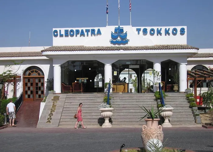 Cleopatra Tsokkos Sarm es-Sejk