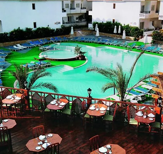 Cleopatra Tsokkos Szálloda 4*